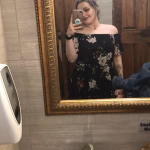 Meet your Posher, Cecilia